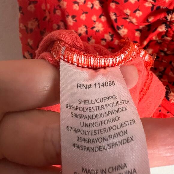 Louna Red Floral Print Mesh Ruched Short Sleeve Scoop Neck Mini Dress Size M - Picture 13 of 13